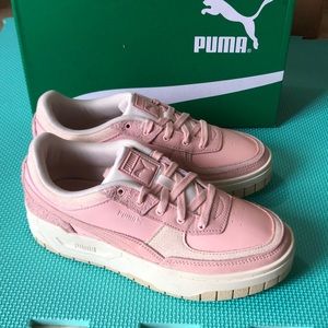 New Puma Women’s Sneakers